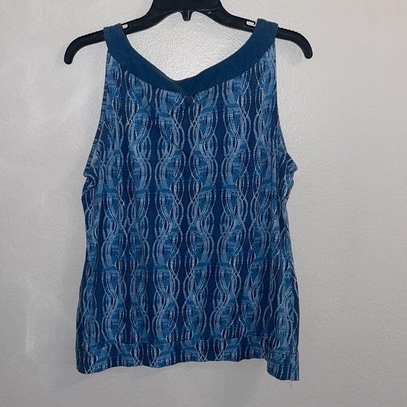 Liz&co. Tank Top - Picture 2 of 3